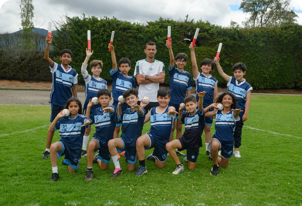 niños haciendo deporte